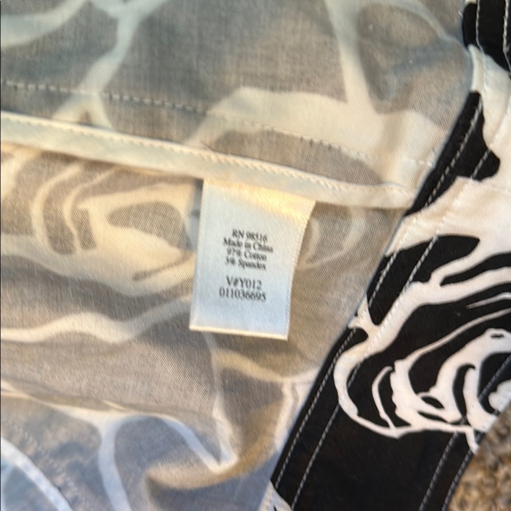 EUC Coldwater Creek Stylish Black and White Women's Jacket - Picture 7 of 8